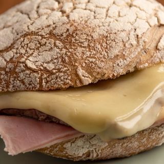 Pão Bijou Misto (Queijo e Fiambre)