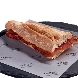 Bocadillo de Caña de lomo ibérico 