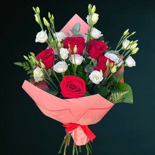 Buchet Trandafiri si Lisianthus