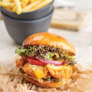 Chicken burger with village style potatoes