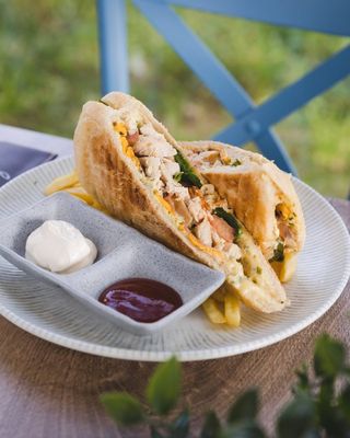 Sendvič sa piletinom 420 gr