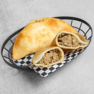 Pastelito de Mechada (Ternera)