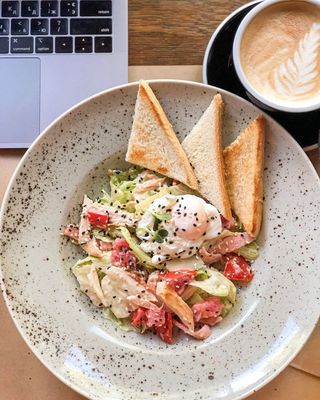 Салат Цезар "by Space" (310г)