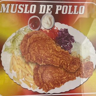 13. Plato De Muslo De Pollo Fritas (2 Pzs.)