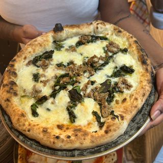 Broccoletto romano e salsiccia