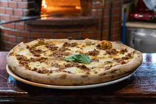 Pizza Bolognese
