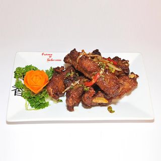 21 Costillas Con Sal Y Pimienta
