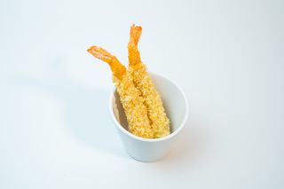 32. Tempura De Langostinos (2 Pzs.)