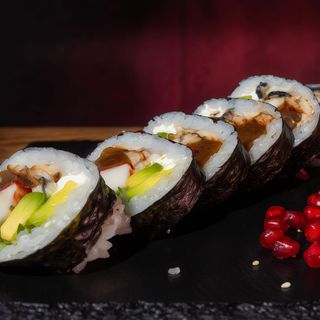 Futomaki węgorz 6szt