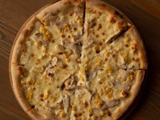 Піца з Індичкою су-від кукурудзою і ананасами (580g)