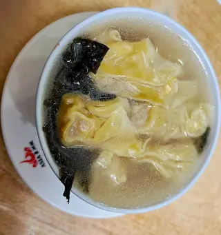 21. Sopa Wan Tun