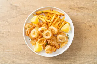 Plato combinado de calamares