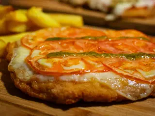 MILANESA TUCUMAN 