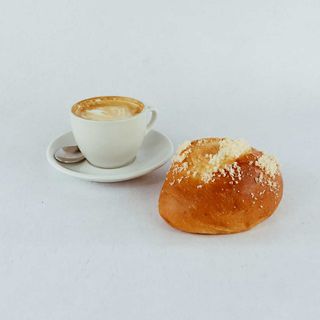 Café + Bollería