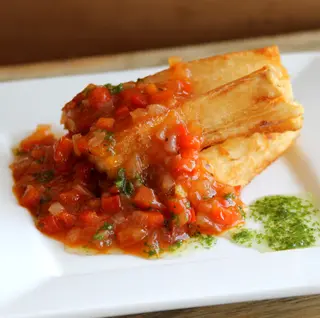 Yuca Con Hogao