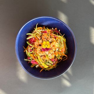 Salade de crevettes façon asiatique 