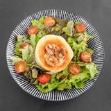 Ensalada De Queso De Cabra