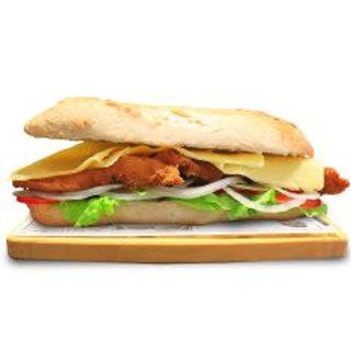 Bocadillo peituga de polo a prancha completa