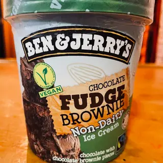 Helado ben &  Jerry's vegano de Brownie chocolate