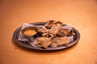 Berenjena frita con mayomiel