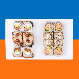 კანადა + კალიფორნია კრაბი სეზამის მარცვლებით