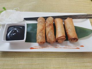Rollitos De Primavera Estilo Tailandés