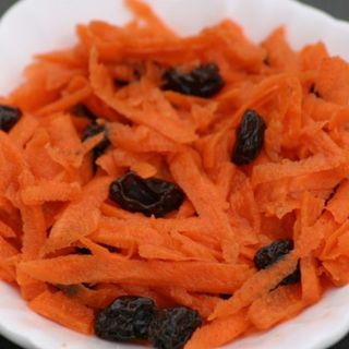 Carrot & Raisin Salad