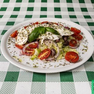 Ensalada Mediterránea