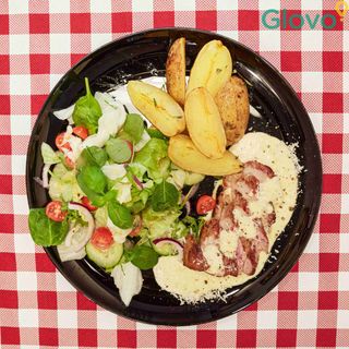 Polędwiczki w sosie parmezanowo-pieprzowym