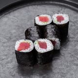 როლი თინუსით 