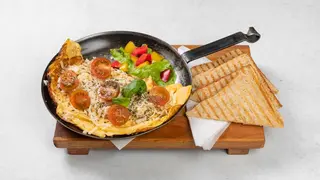 Omlet caprese