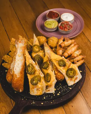 Fiesta para 4 amigos