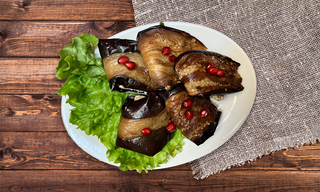 ბადრიჯანი ნიგვზით