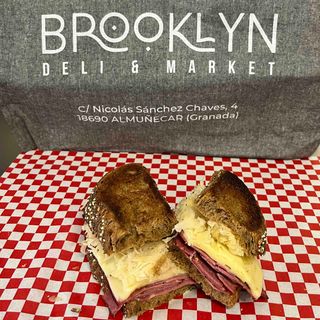 Queso Reuben - Brooklyn Style