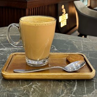 Milk (Optional Cardamom, Vanilla And Ginger)