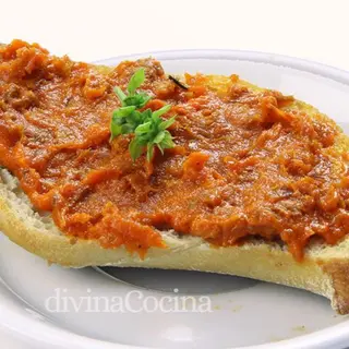 tostada de zurrapa de carne