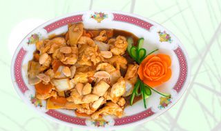 49. Pollo Con Almendra