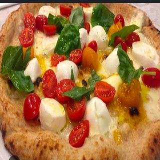 Pizza Caprese