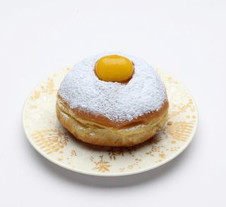 Bombolone alla Crema