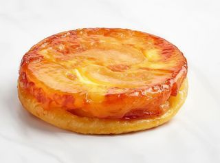 Tarta Tatin De Manzana Con Nata Fresca