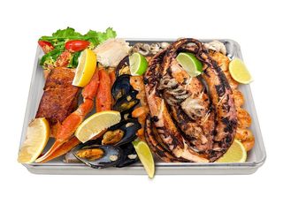 Морепродукти на грилі 1300г. (1300-1450g)