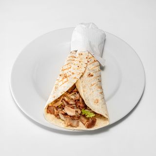 Piadina kebab