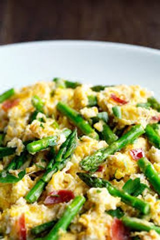 Revuelto De Espárragos (Ración)