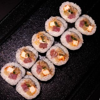 Футомаки магуро / риба тон сет