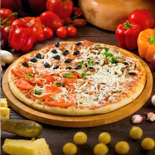 Пицца "Ассорти" (большая)