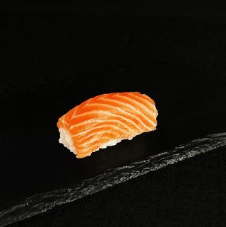 Nigiri Sake
