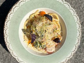 Букатіні з креветками у вершковому соусі (360g)