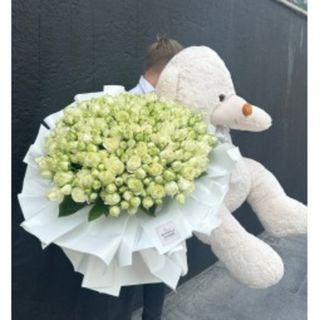 101 Crenguțe de trandafiri + Urs gigant