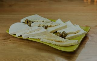 ქართული ყველის ასორტი