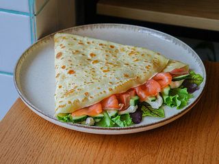 Млинець з лососем (270g)